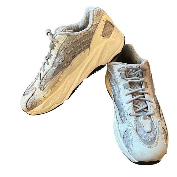 adidas yeezy size 3.5